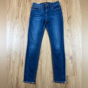 Joe’s Jeans The Icon Skinny W24 Mid Rise Dark Wash Stretch Denim